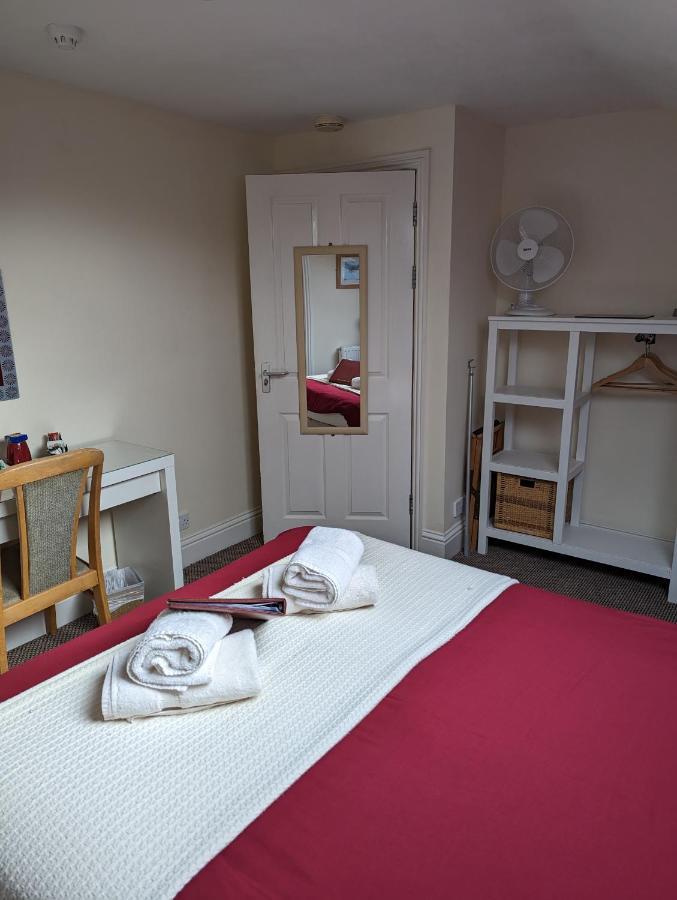 Railway Inn Culham Экстерьер фото